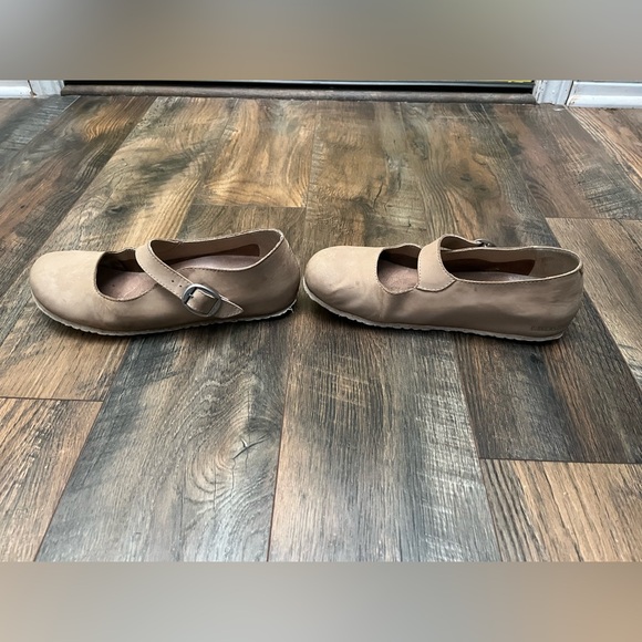 Birkenstock TRACY Mary Jane Shoes Womens 9 EU 40 Nubuck Leather Tan Beige Buckle - Picture 6 of 16
